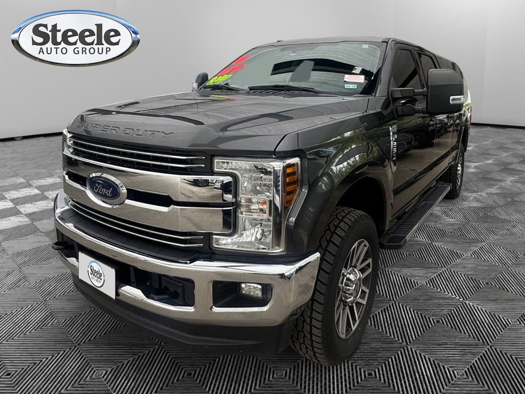 Used 2018 Ford F250 Lariat w/ Lariat Value Package AWD/4WD image 1