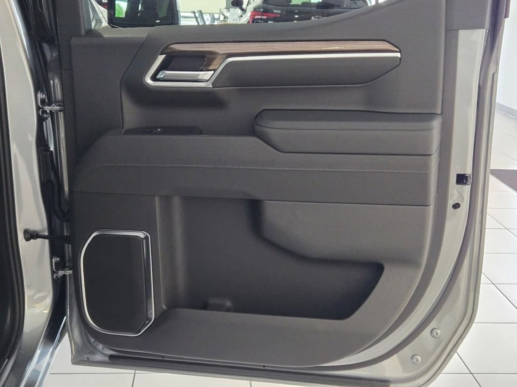 New 2026 Chevrolet Silverado 1500 LT AWD/4WD image 9