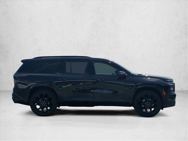 Used 2024 Chevrolet Traverse RS FWD image 4