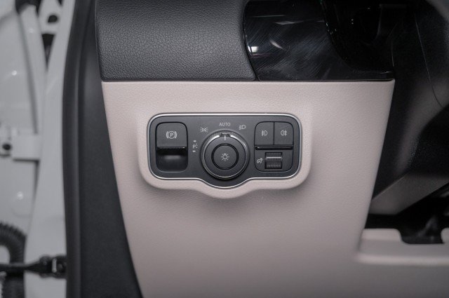 Certified 2025 Mercedes-Benz GLA 250 4MATIC image 20