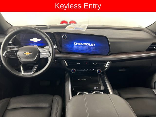 Used 2025 Chevrolet Tahoe LT image 14