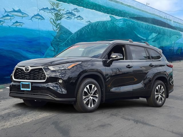 New 2026 Toyota Highlander XLE AWD/4WD image 3