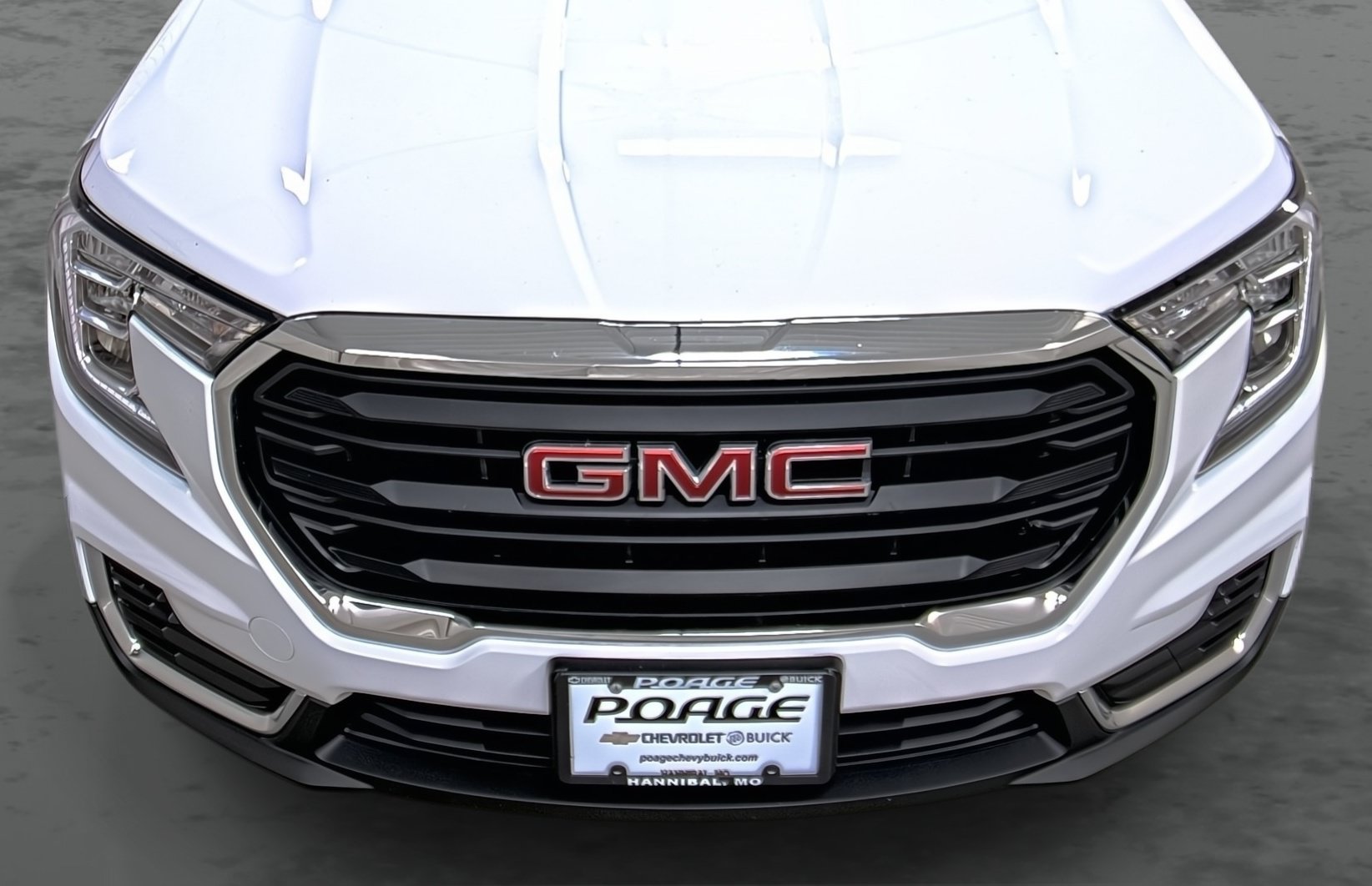 Used 2024 GMC Terrain SLE w/ Driver Convenience Package AWD/4WD image 16