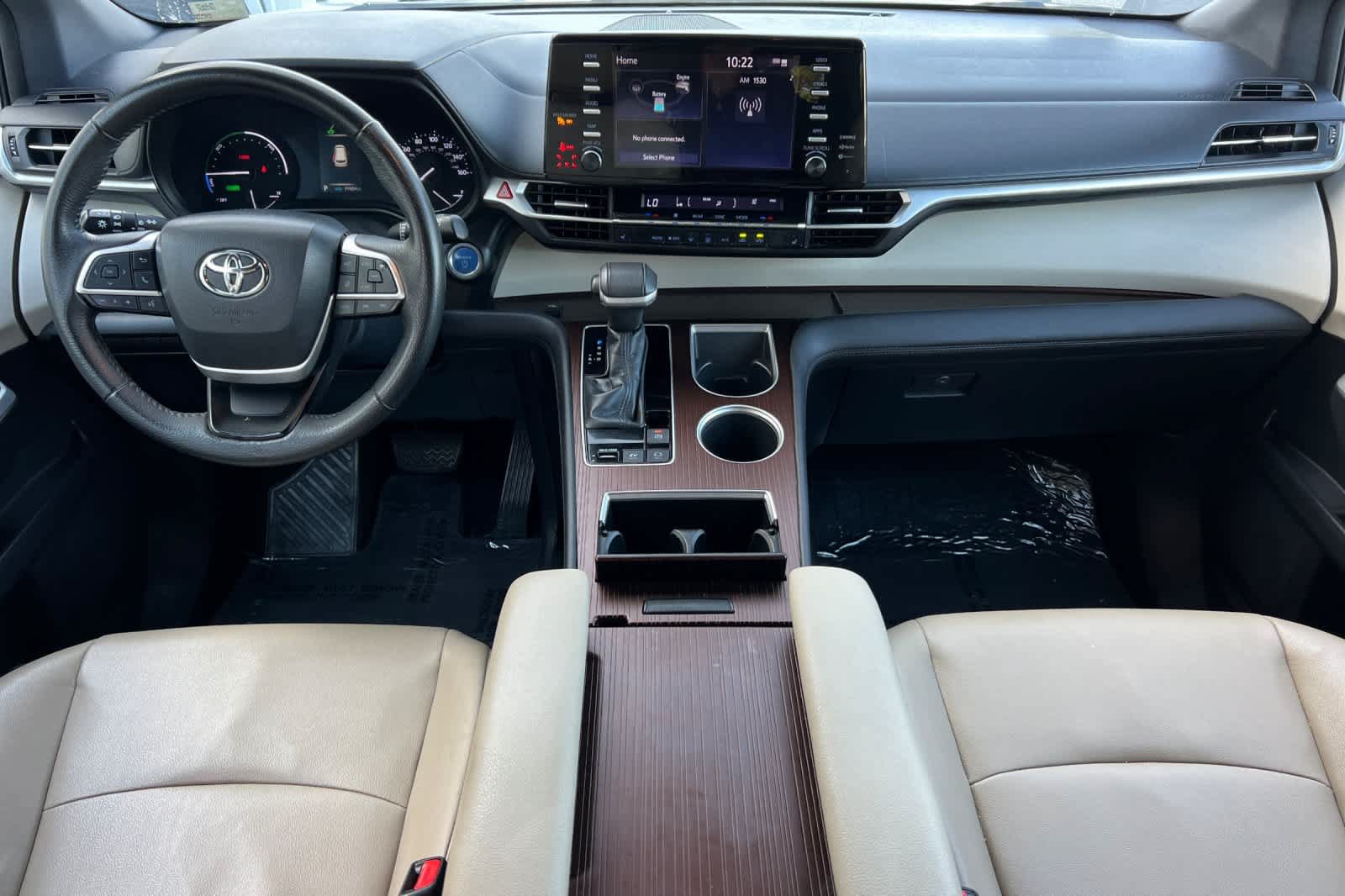 Certified 2022 Toyota Sienna XLE FWD image 3