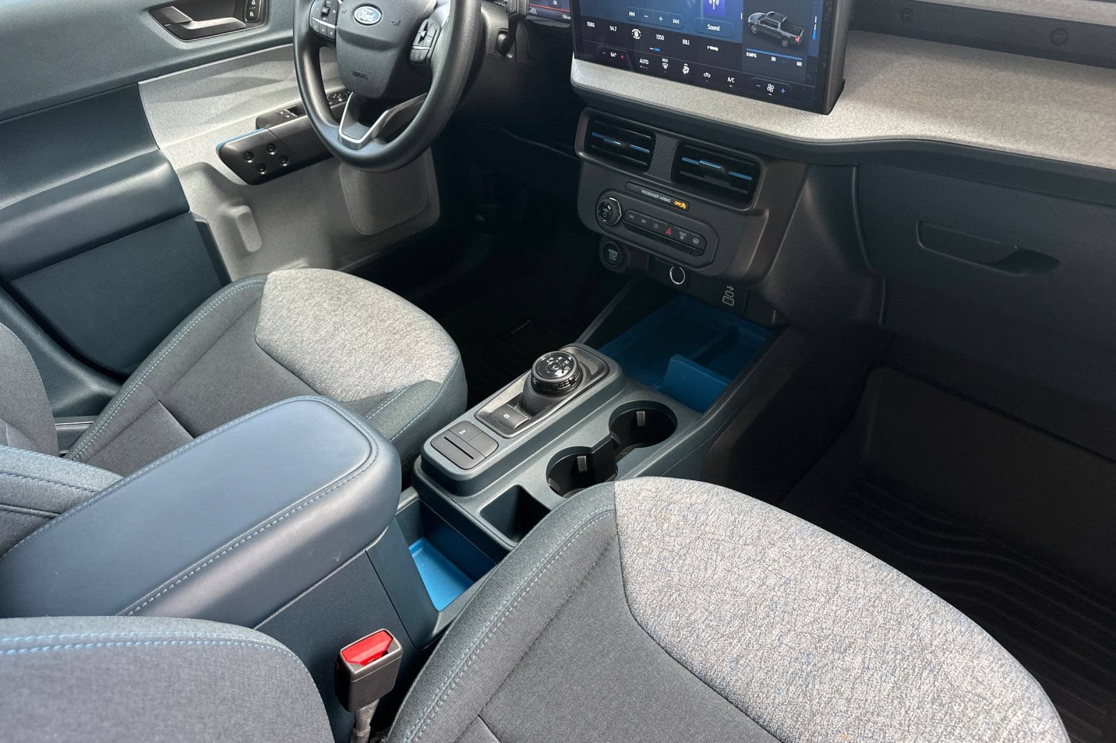 Used 2025 Ford Maverick XLT FWD image 15
