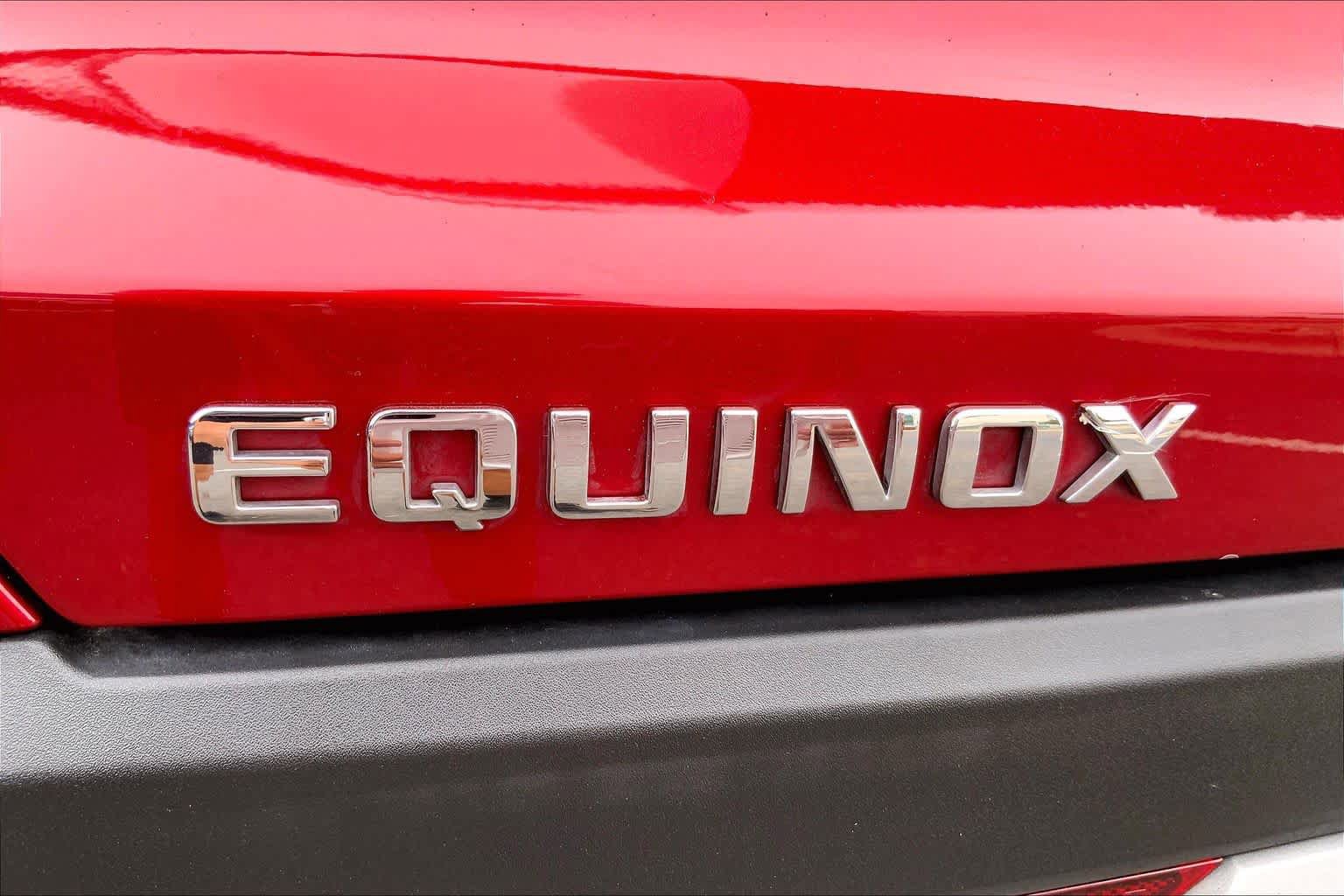 Used 2025 Chevrolet Equinox LT FWD image 10
