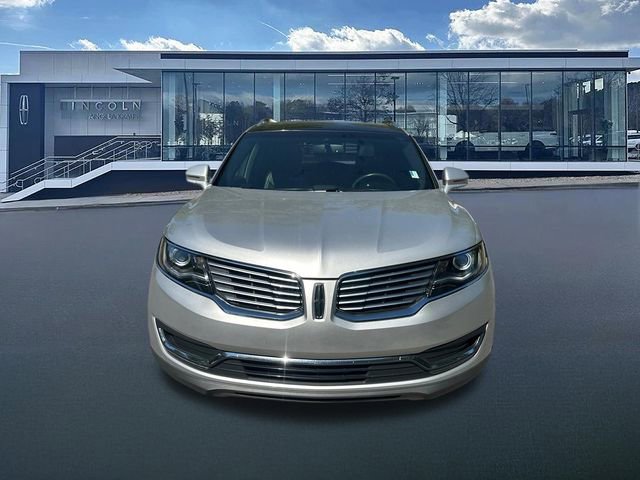 Used 2016 Lincoln MKX Select w/ Select Plus Package image 2