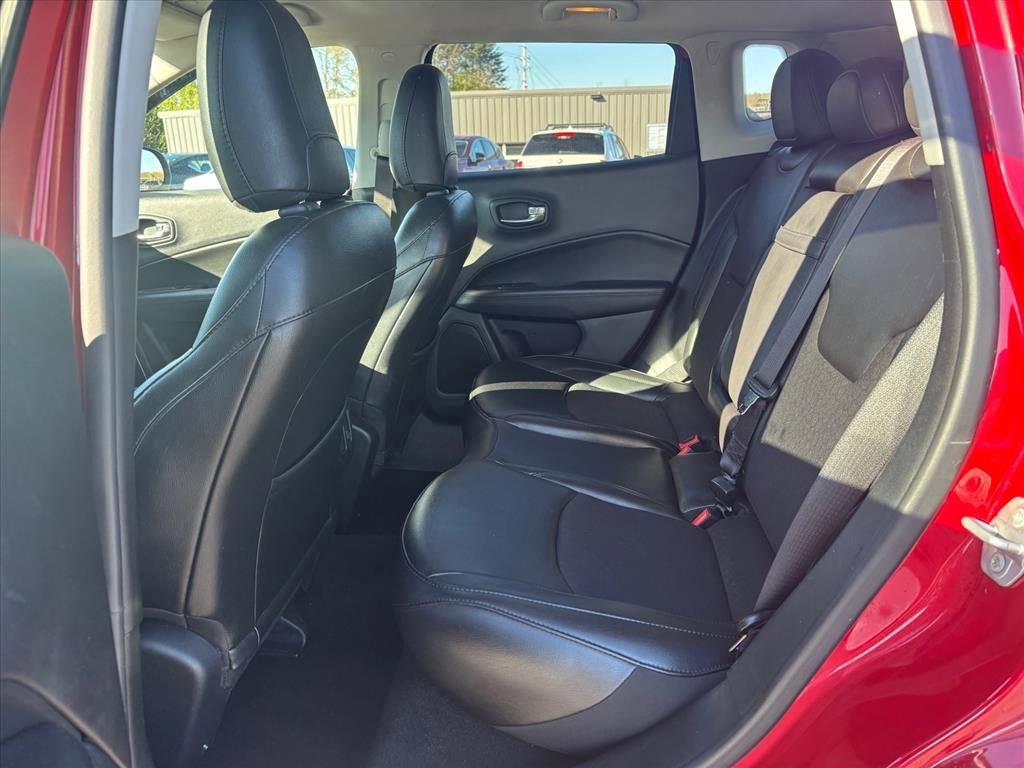 Used 2020 Jeep Compass Altitude image 9