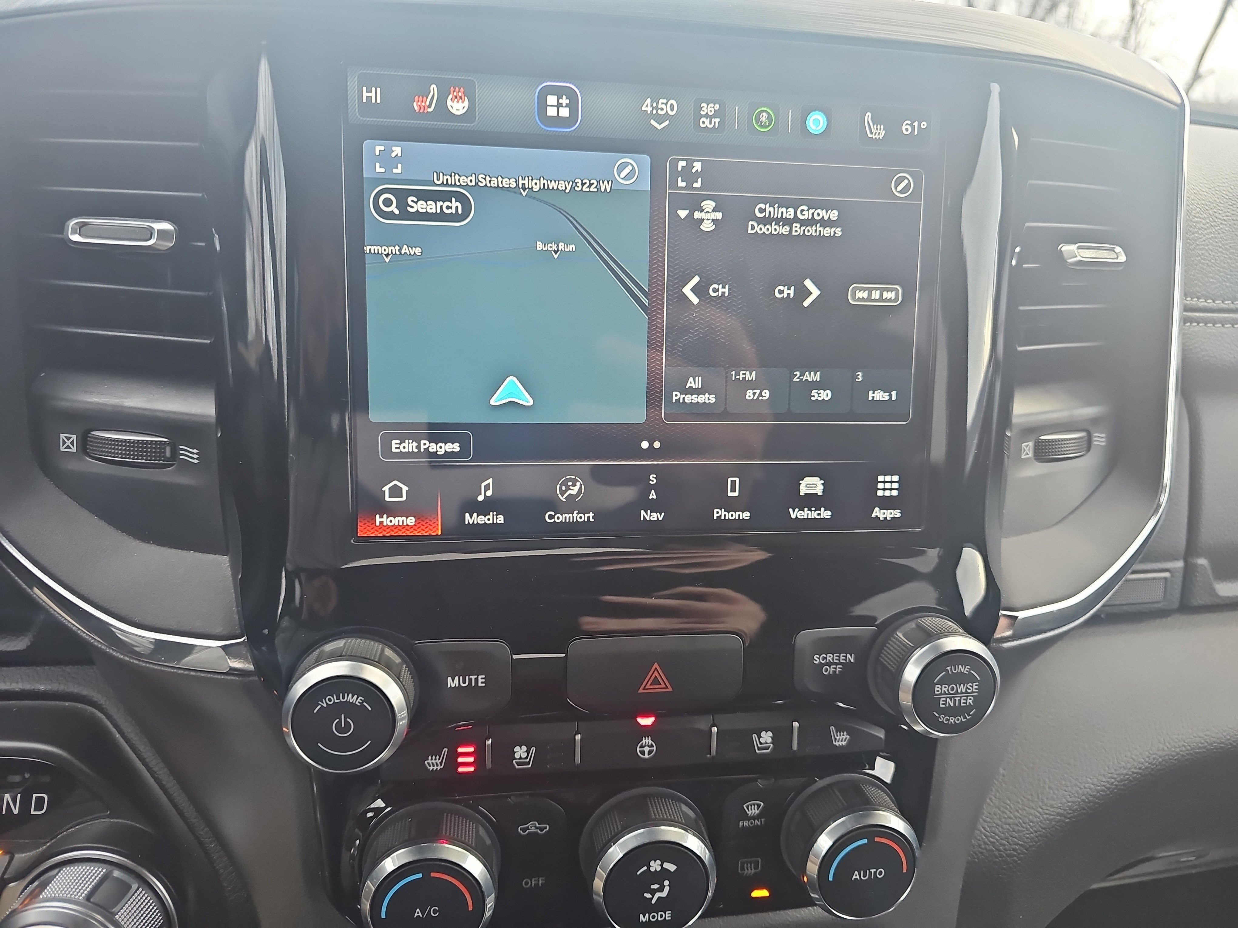 Used 2024 RAM 1500 Laramie image 25