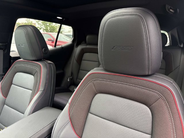 New 2026 Chevrolet Equinox EV RS w/ Active Safety Package 3 AWD/4WD image 11