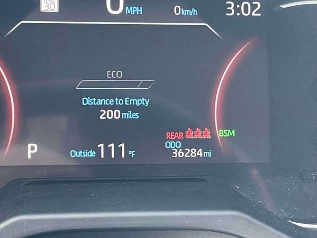 Used 2025 Toyota RAV4 XLE AWD/4WD image 28