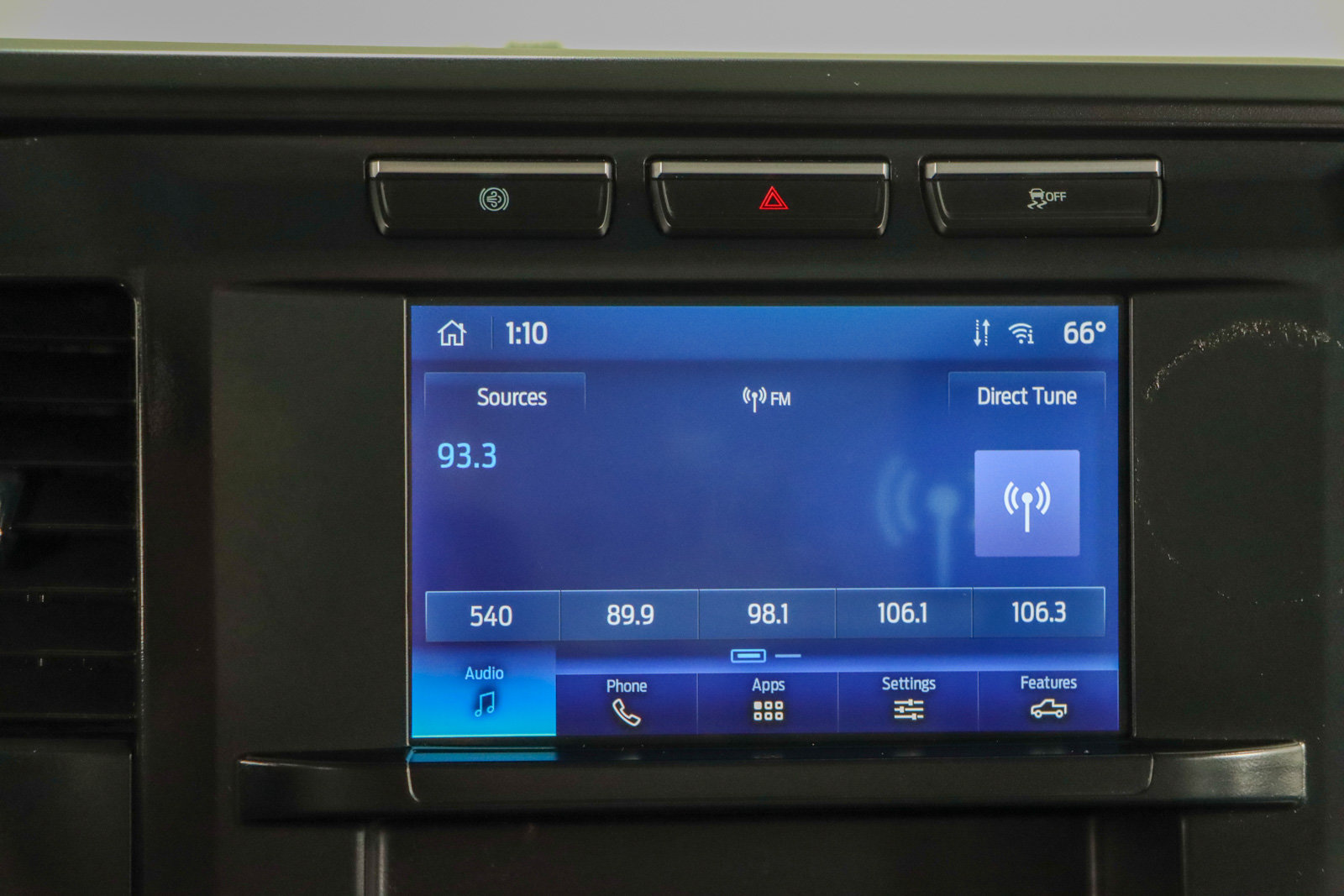 Used 2023 Ford F350 XLT AWD/4WD image 19
