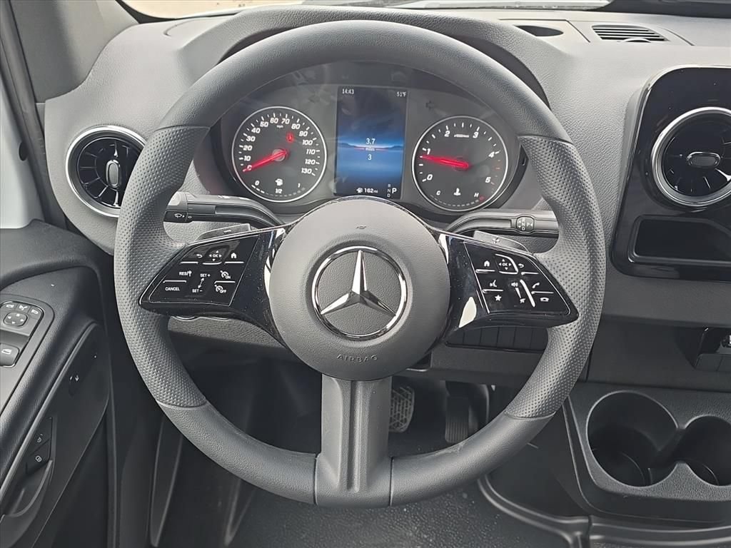 New 2026 Mercedes-Benz Sprinter 2500 image 28