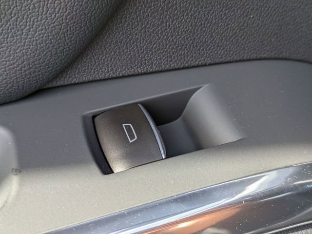 New 2026 Chevrolet Traverse RS image 28