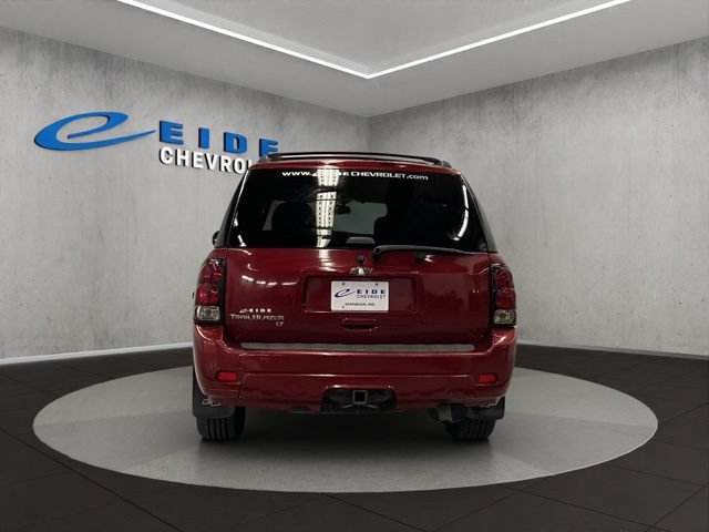 Used 2008 Chevrolet TrailBlazer LT w/ Sun And 6-Disc Cd Package AWD/4WD image 12