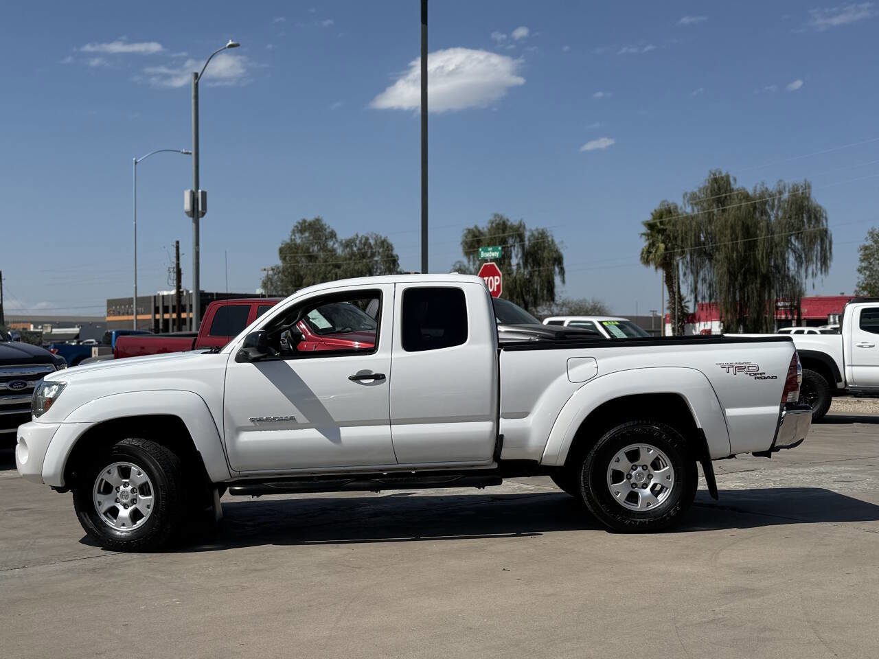 Used 2009 Toyota Tacoma PreRunner image 10