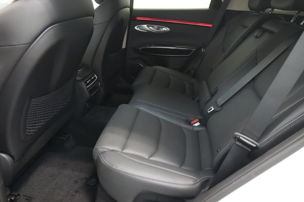 New 2026 Genesis GV70 2.5T AWD/4WD image 34