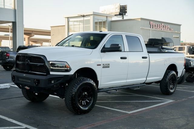 Used 2015 RAM 3500 Tradesman w/ Chrome Appearance Group AWD/4WD image 19