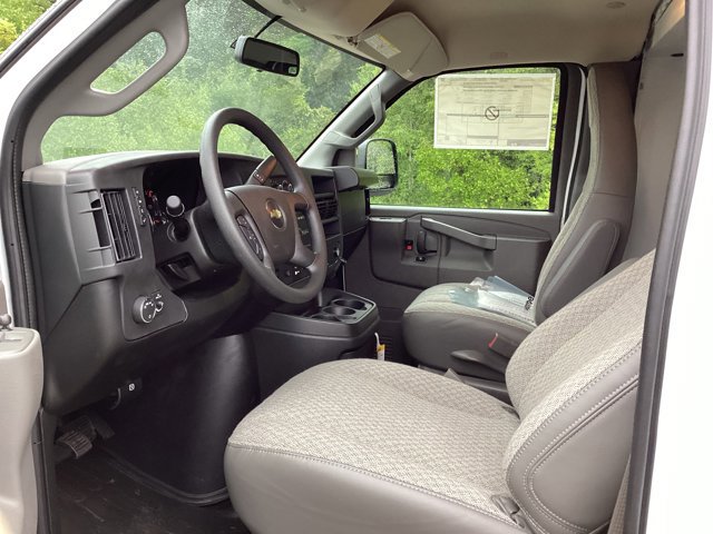 New 2025 Chevrolet Express 3500 w/ Power Convenience Package image 9