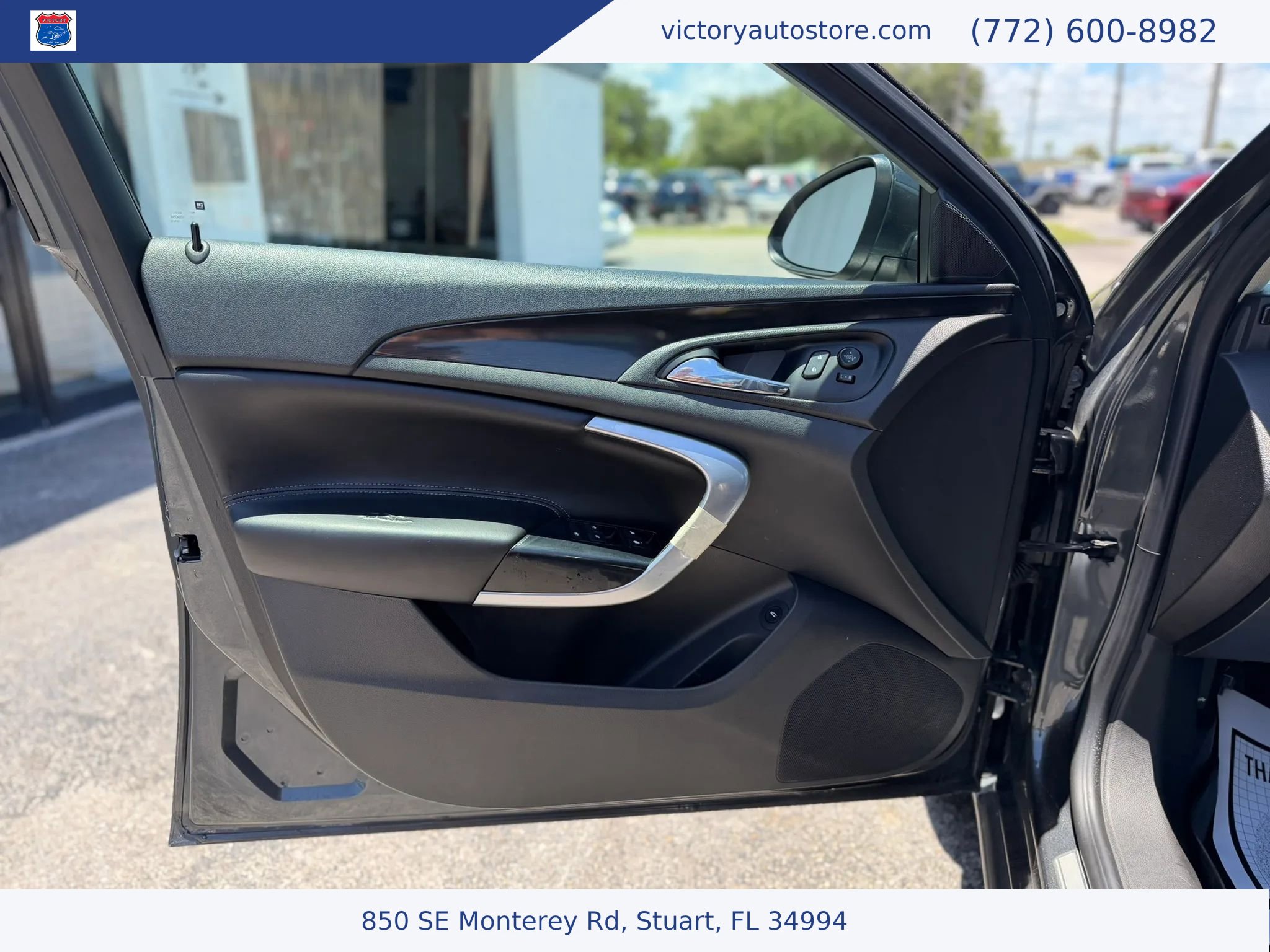 Used 2017 Buick Regal Sport Touring FWD image 19