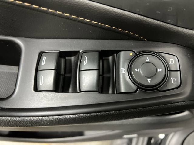 Certified 2020 Chevrolet Traverse LT w/ LT Premium Package AWD/4WD image 24