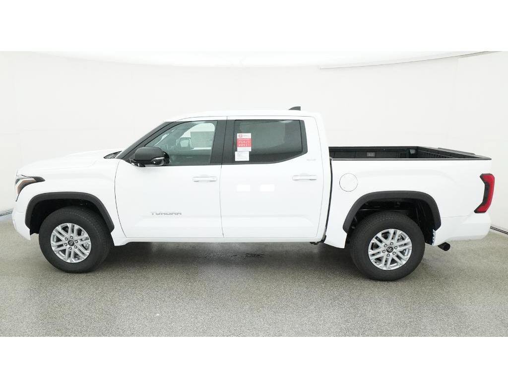 New 2026 Toyota Tundra SR5 AWD/4WD image 3