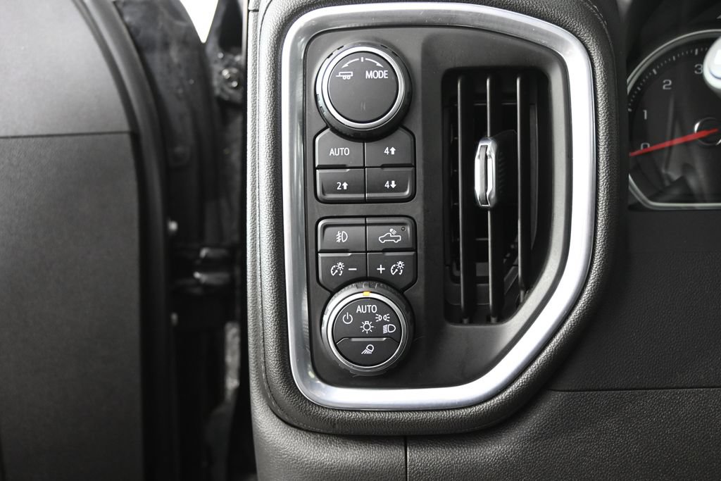 Used 2022 Chevrolet Silverado 1500 High Country AWD/4WD image 24