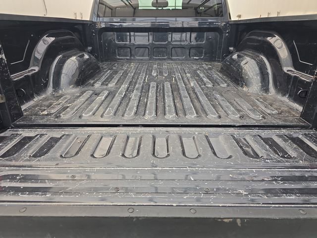 Used 2016 RAM 2500 Tradesman w/ Chrome Appearance Group image 22