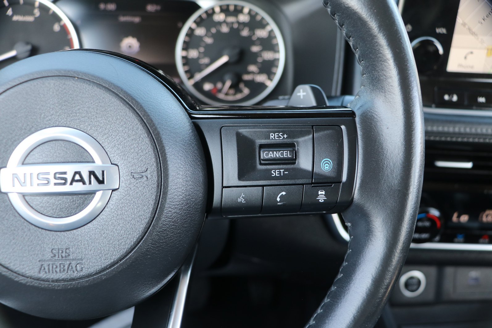 Used 2021 Nissan Rogue SL w/ Premium Package AWD/4WD image 17