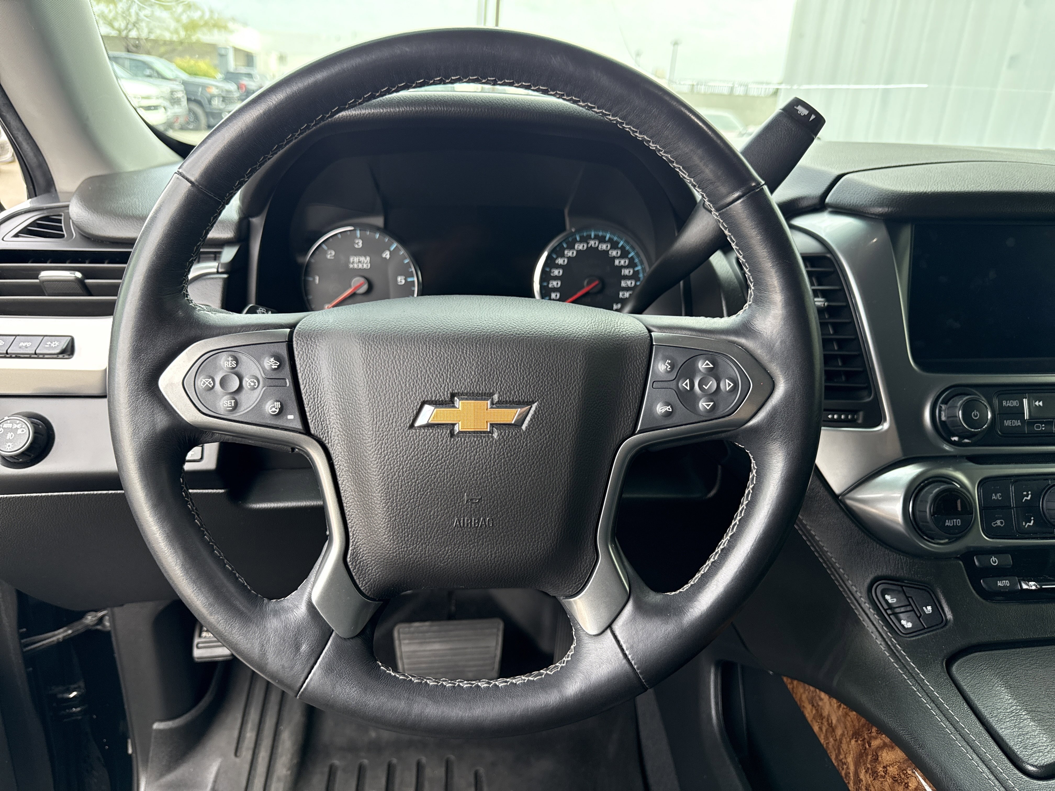 Used 2020 Chevrolet Tahoe Premier image 17