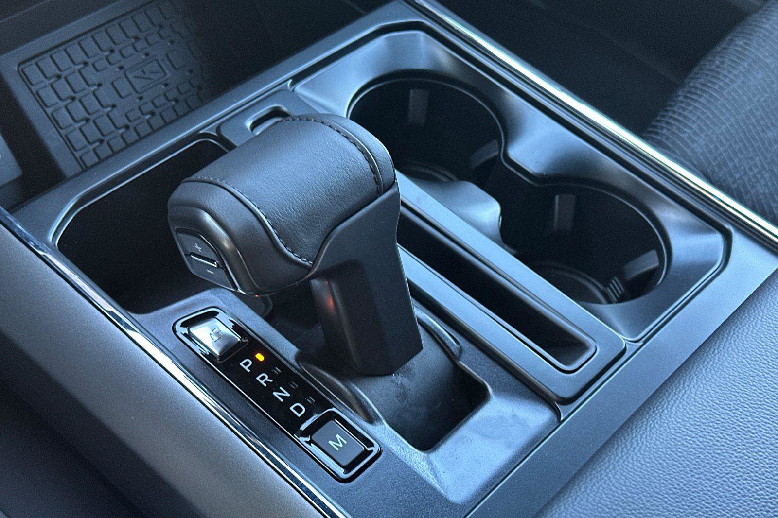 New 2025 Ford F150 XLT w/ Equipment Group 302A MID image 18