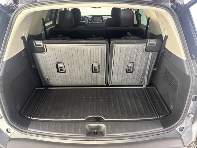 Certified 2025 Nissan Pathfinder SV w/ Cargo Package AWD/4WD image 30