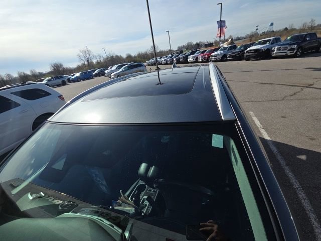 Used 2020 Nissan Murano Platinum image 9