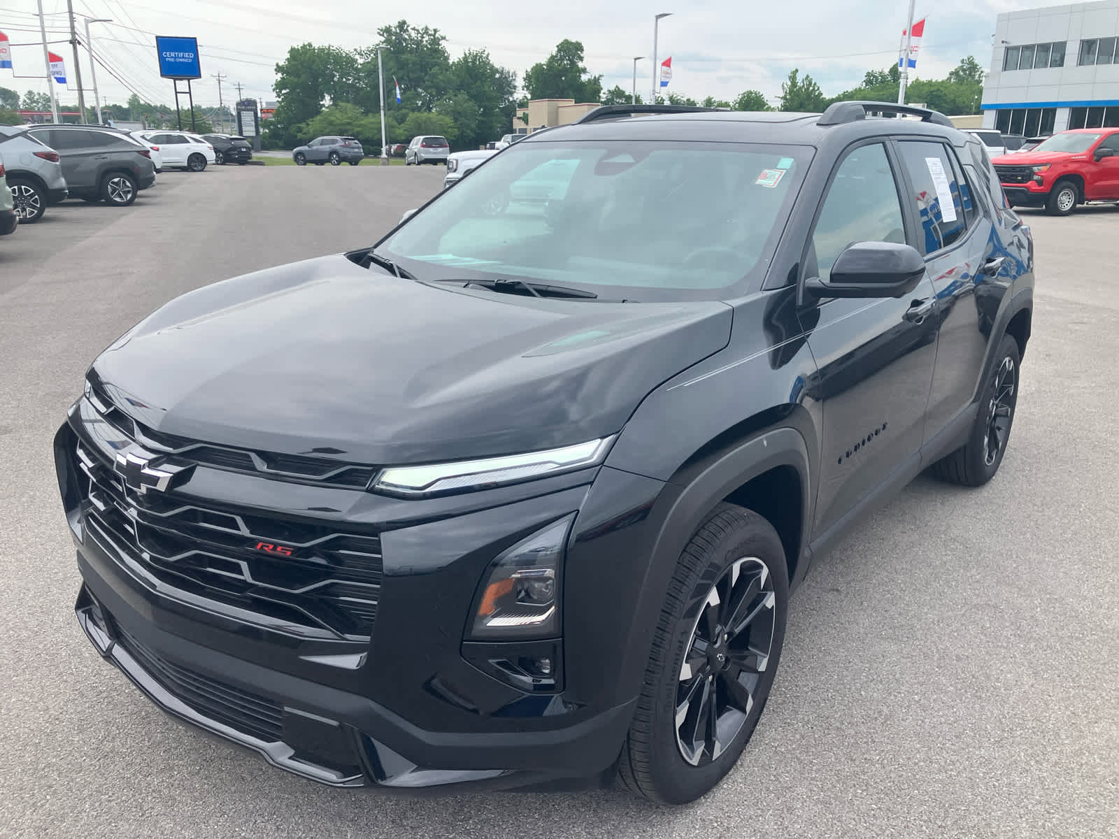 Used 2026 Chevrolet Equinox RS w/ Convenience Package III FWD image 3