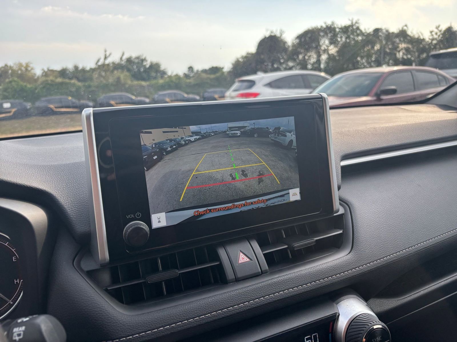 Used 2025 Toyota RAV4 XLE image 17