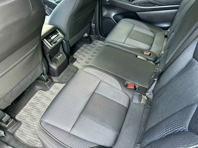 Certified 2022 Subaru Ascent Premium w/ Convenience Package image 14