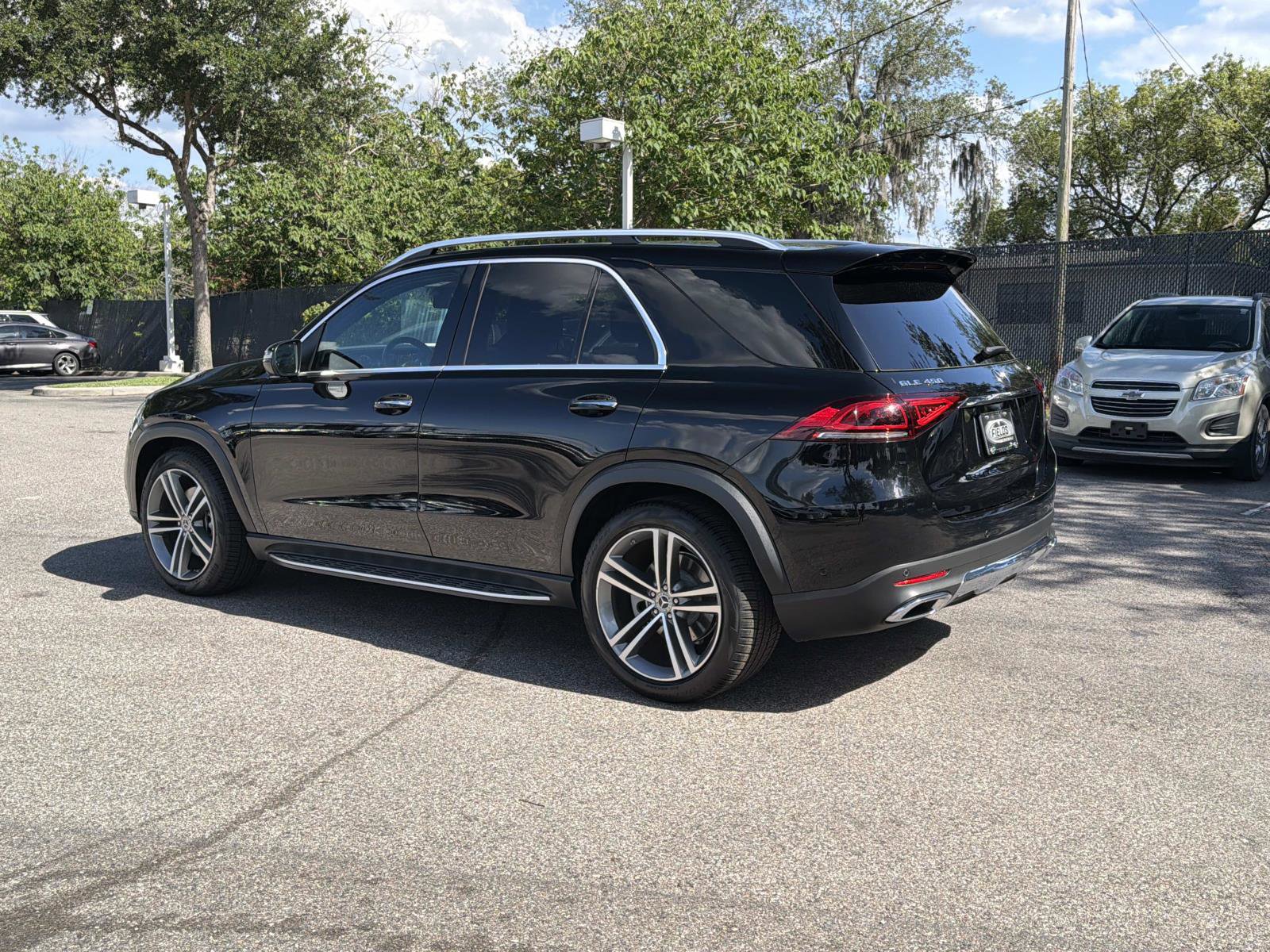 Certified 2022 Mercedes-Benz GLE 450 4MATIC image 5