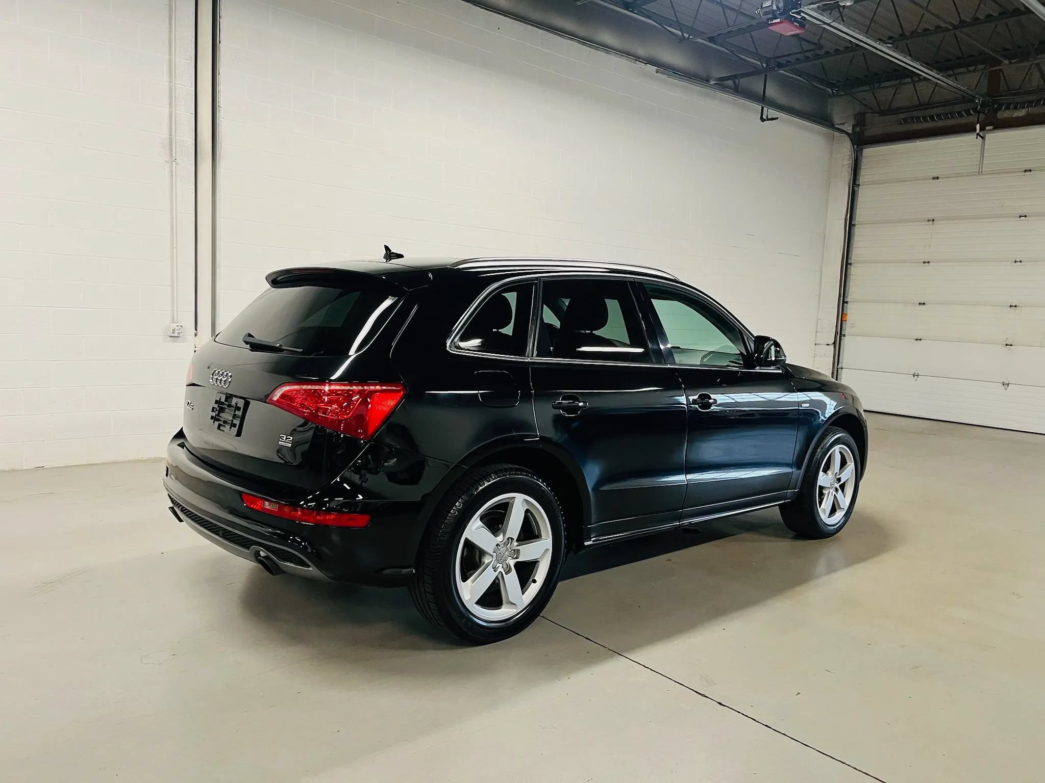 Used 2012 Audi Q5 3.2 Prestige AWD/4WD image 7