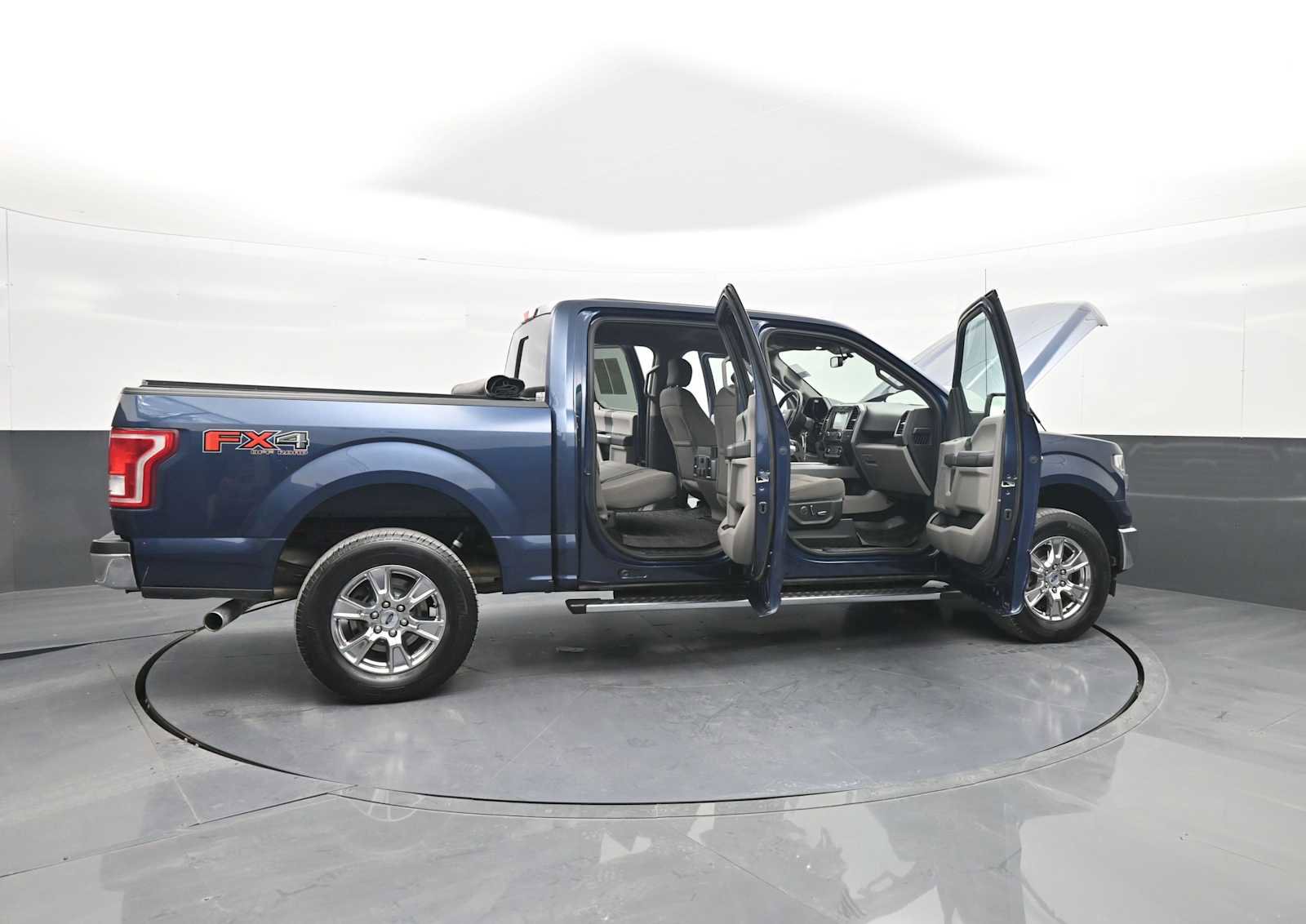 Used 2017 Ford F150 XLT w/ Equipment Group 302A Luxury image 48