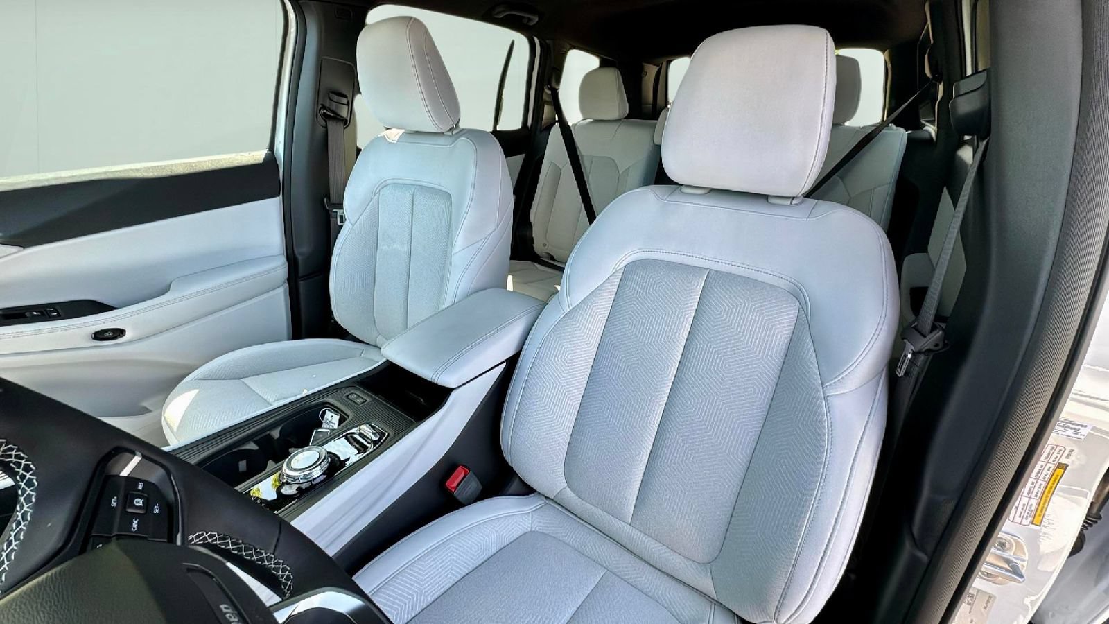 New 2026 Jeep Cherokee Laredo AWD/4WD image 13