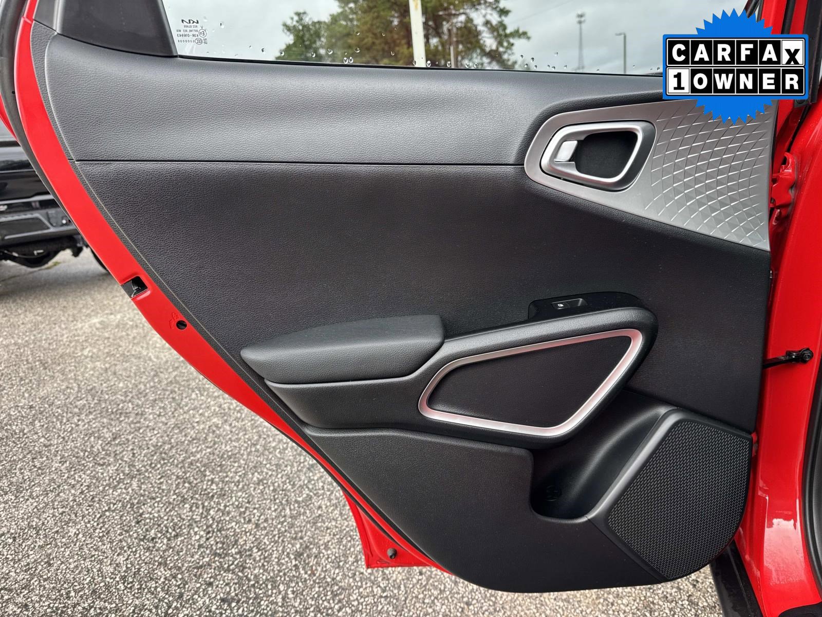 Used 2022 Kia Soul LX w/ Technology Package image 13