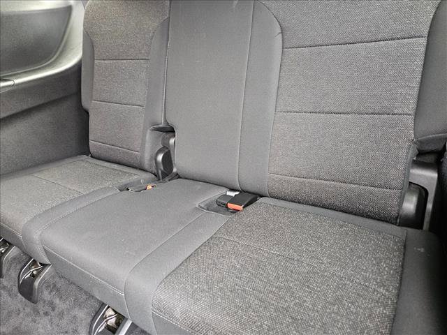 Used 2025 Chevrolet Traverse LT image 20