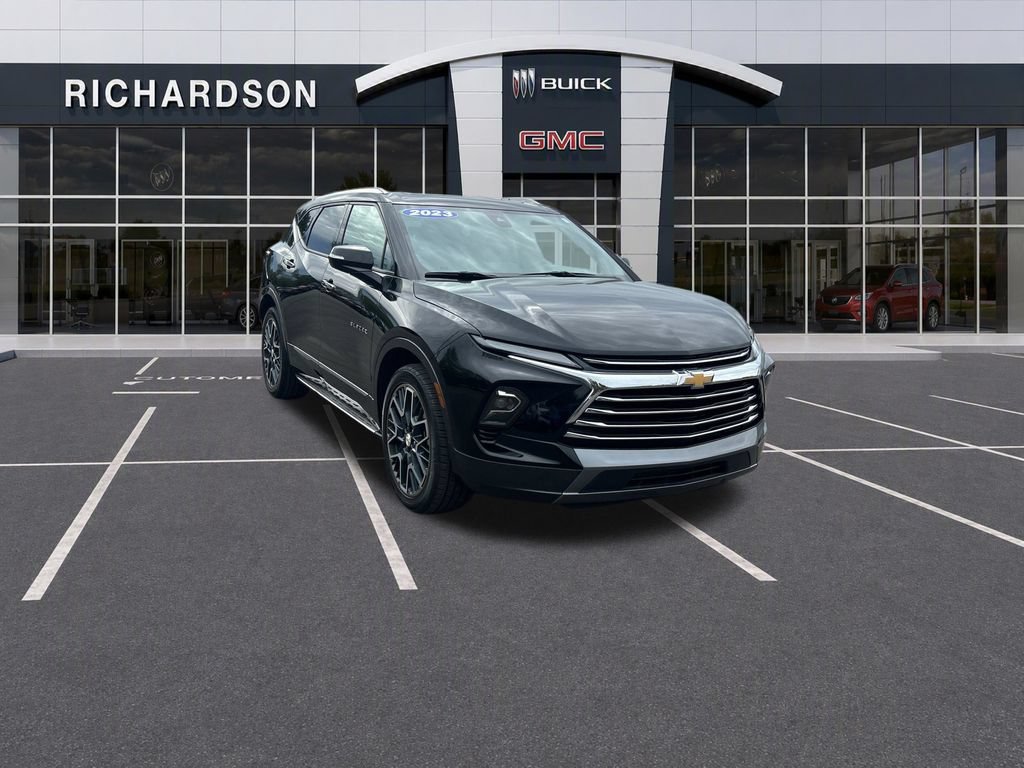 Used 2023 Chevrolet Blazer Premier w/ Enhanced Convenience Package FWD image 8