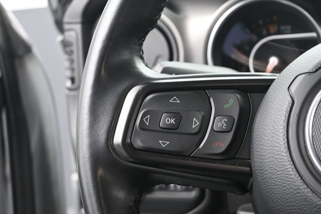 Used 2022 Jeep Wrangler Unlimited Sport AWD/4WD image 32