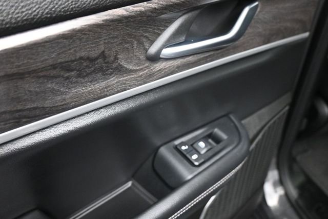 Used 2022 Jeep Grand Cherokee Limited RWD image 19