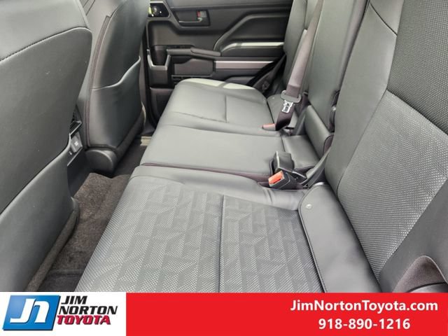 New 2026 Toyota 4Runner TRD Off-Road Premium AWD/4WD image 21