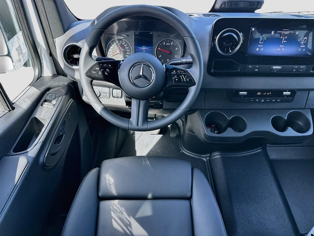 New 2026 Mercedes-Benz Sprinter 2500 image 21