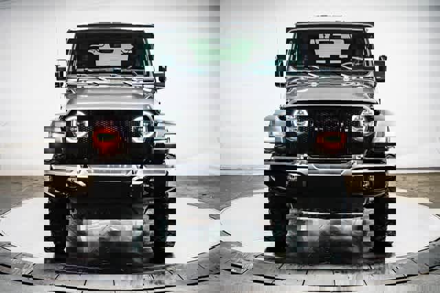 Used 2023 Jeep Wrangler Willys image 6