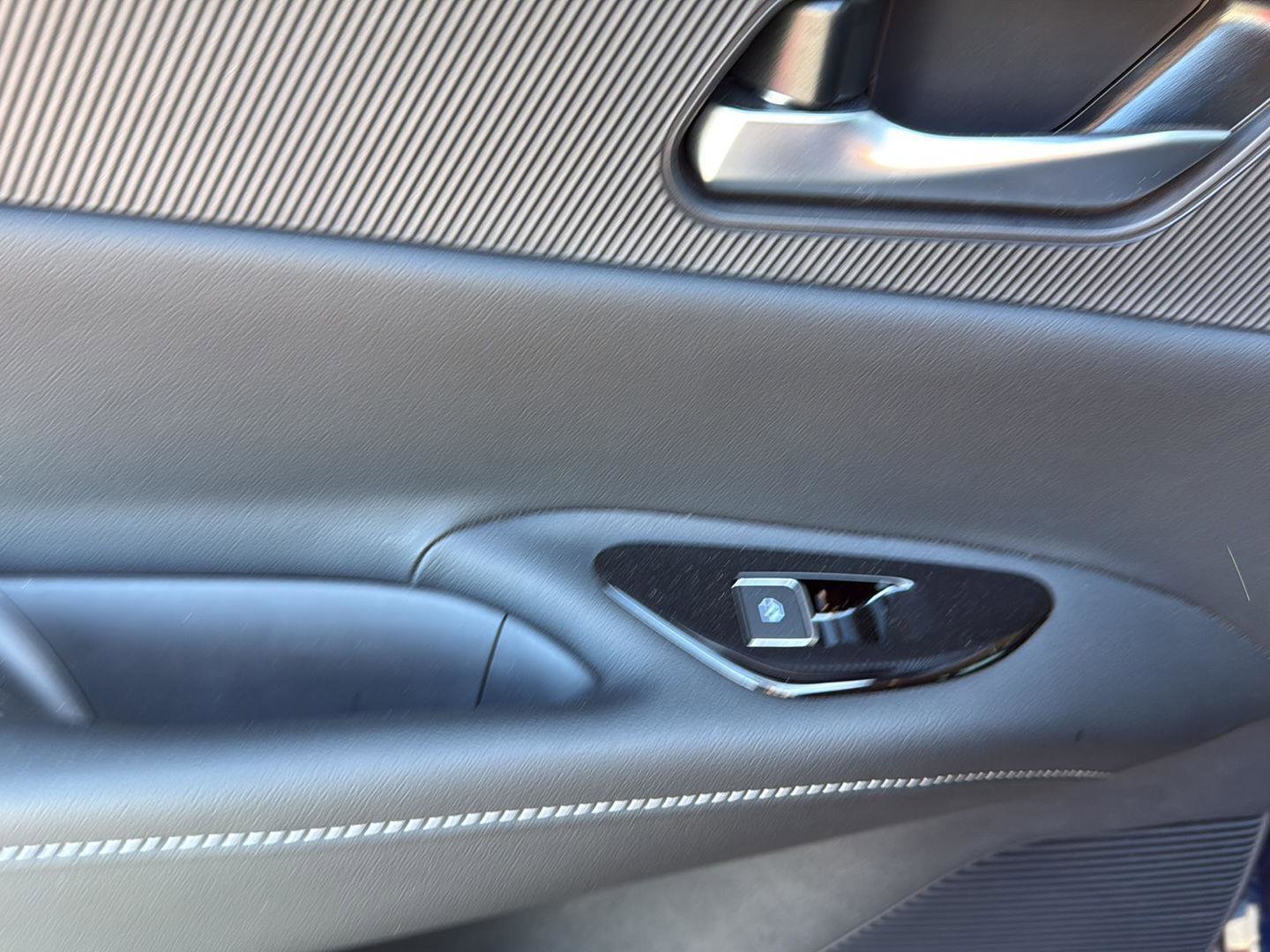 Used 2025 Nissan Murano SL image 20