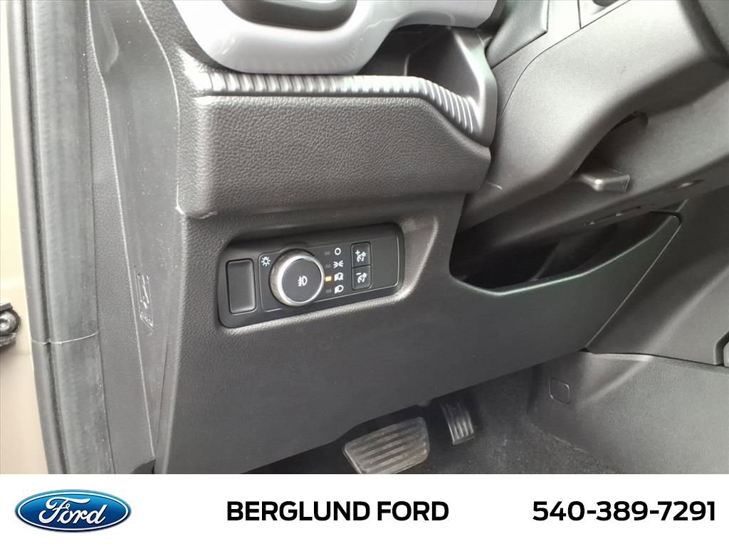 New 2025 Ford Ranger XL image 12